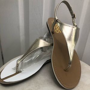 New in box Sam Edelman gold Sandals size 9